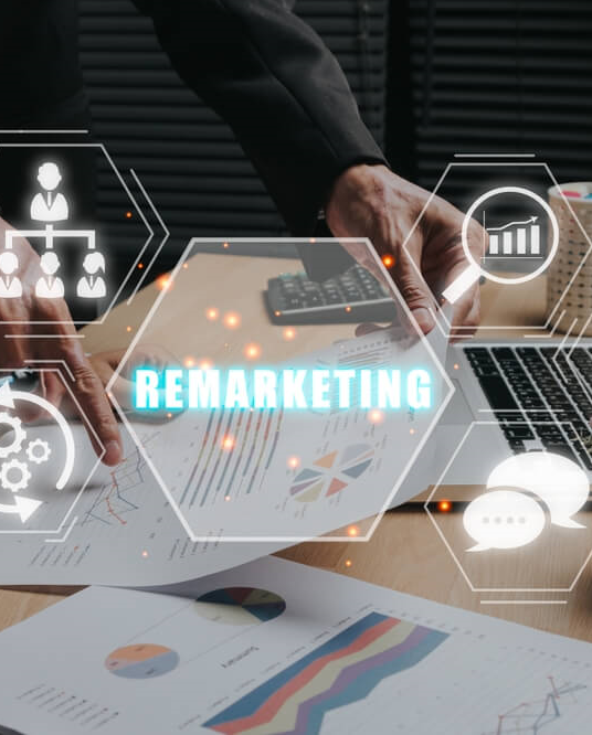 Remarketing ciblé pour booster les conversions et fidéliser l'audience en ligne.